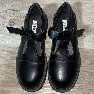 Black Women's Shoes
